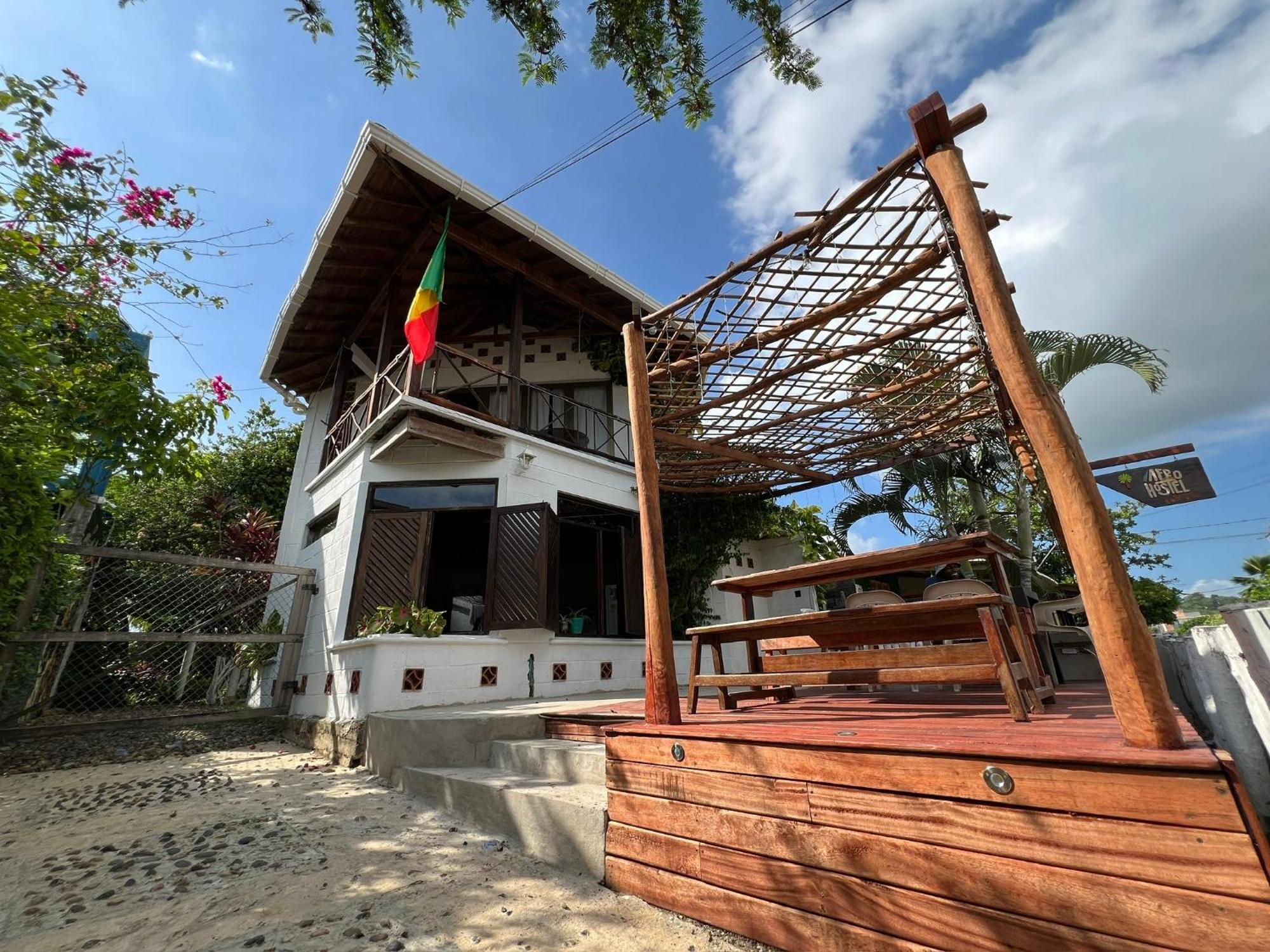 Afro Hostel Necocli Ngoại thất bức ảnh